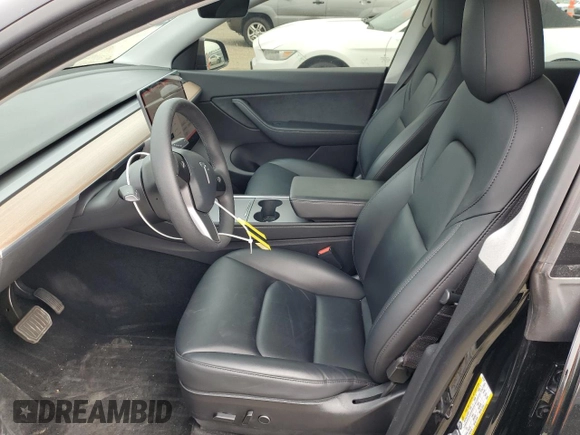 2021 Tesla Model Y Long Range with VIN 5YJYGDEE0MF183109, listed as a Copart auction lot 49760675 with 37,831 mi miles and Salvage Title. Bid and sale history available at DreamBid. Image 7.