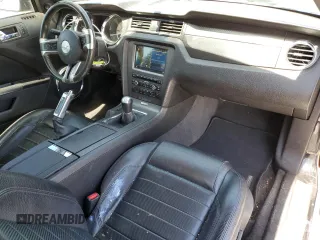 2011 Ford Mustang GT z VIN 1ZVBP8CF2B5139746, wystawiony jako Copart lot #57845505 z przebiegiem 98 469 mil mil oraz Szkoda całkowita • Salvage title. Historia ofert i sprzedaży dostępna na DreamBid. Obrazek 8.