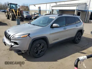 2015 Jeep Cherokee Latitude Altitude with VIN 1C4PJMCSXFW774925, listed as a Copart auction lot 53368365 with 104,645 mi miles and Salvage Title. Bid and sale history available at carsss.com. Image 1.