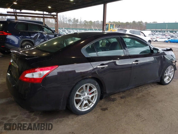2011 Nissan Maxima 3.5 SV with VIN 1N4AA5AP5BC833715, listed as a IAAI auction lot 41676162 with 192,329 mi miles. Bid and sale history available at carsss.com. Image 4.