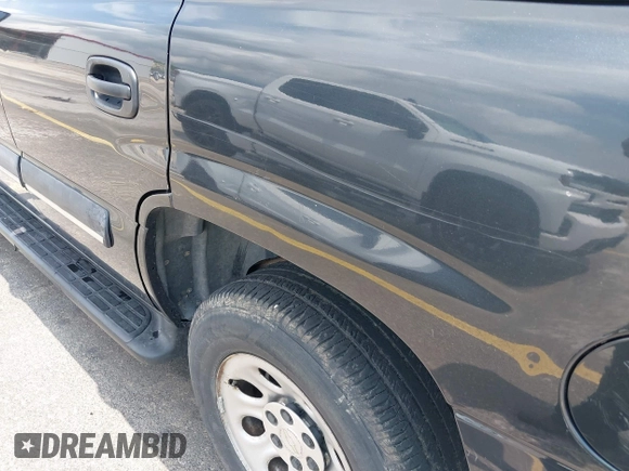 2004 Chevrolet Tahoe LS with VIN 1GNEC13Z64R168585, listed as a IAAI auction lot 42328021 with 322,354 mi miles and . Bid and sale history available at DreamBid. Image 13.