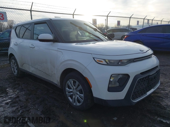 2020 Kia Soul LX with VIN KNDJ23AU5L7703963, listed as a IAAI auction lot 41211735 with 56,568 mi miles. Bid and sale history available at carsss.com. Image 1.