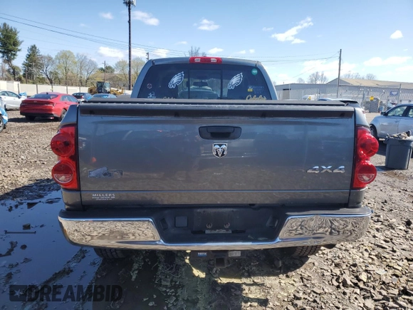 2008 Dodge 1500 SLT z VIN 1D7HU18N98S525108, wystawiony jako Copart lot #52197685 z przebiegiem 126 748 mil mil oraz Czysty tytuł • Clean title. Historia ofert i sprzedaży dostępna na DreamBid. Obrazek 6.