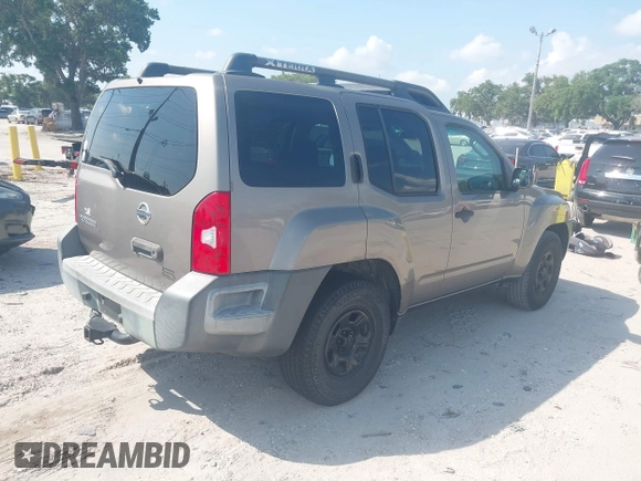 2007 Nissan Xterra SE z VIN 5N1AN08UX7C534219, wystawiony jako IAAI lot #42299037 z przebiegiem 202 379 mil mil oraz . Historia ofert i sprzedaży dostępna na DreamBid. Obrazek 4.