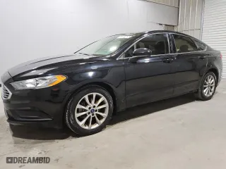 2017 Ford Fusion SE with VIN 3FA6P0H70HR393099, listed as a Copart auction lot 50997625 with 105,125 mi miles and Clean Title. Bid and sale history available at carsss.com. Image 1.