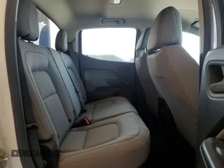 2019 GMC Canyon 2WD with VIN 1GTG5BEA4K1113427, listed as a Copart auction lot 61204433 with 15,908 mi miles and Salvage Title. Bid and sale history available at carsss.com. Image 10.