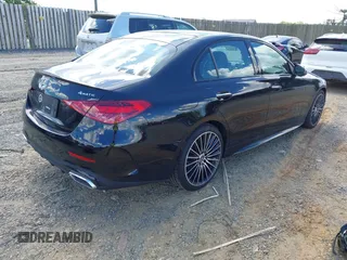 2022 Mercedes-Benz C 300 with VIN W1KAF4HBXNR066080, listed as a IAAI auction lot 42189237 with 42,666 mi miles and . Bid and sale history available at DreamBid. Image 4.