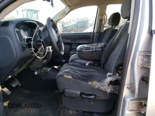 2005 Dodge 1500 SLT z VIN 1D7HU18DX5S312543, wystawiony jako Copart lot #52476795 z przebiegiem 305 437 mil mil oraz Nie do naprawy • Non repairable. Historia ofert i sprzedaży dostępna na DreamBid. Obrazek 7.
