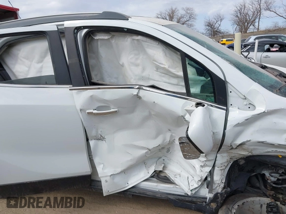 2018 Buick Encore Preferred with VIN KL4CJASB3JB548931, listed as a IAAI auction lot 41888684 with 41,323 mi miles. Bid and sale history available at carsss.com. Image 19.