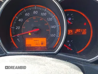 2010 Nissan Murano S z VIN JN8AZ1MU6AW018311, wystawiony jako IAAI lot #42025857 z przebiegiem 180 112 mil mil oraz . Historia ofert i sprzedaży dostępna na DreamBid. Obrazek 7.