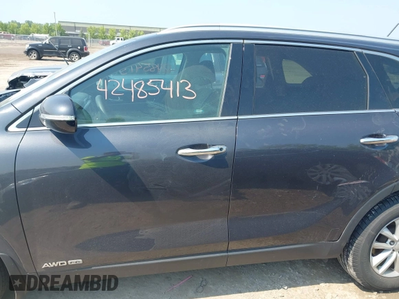 2017 Kia Sorento LX with VIN 5XYPGDA54HG224387, listed as a IAAI auction lot 42485413 with 69,159 mi miles and . Bid and sale history available at DreamBid. Image 14.