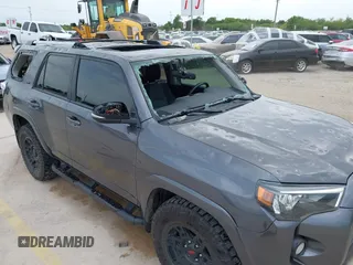 2020 Toyota 4Runner SR5 with VIN JTEZU5JR0L5214205, listed as a IAAI auction lot 42056527 with 159,814 mi miles and . Bid and sale history available at DreamBid. Image 17.