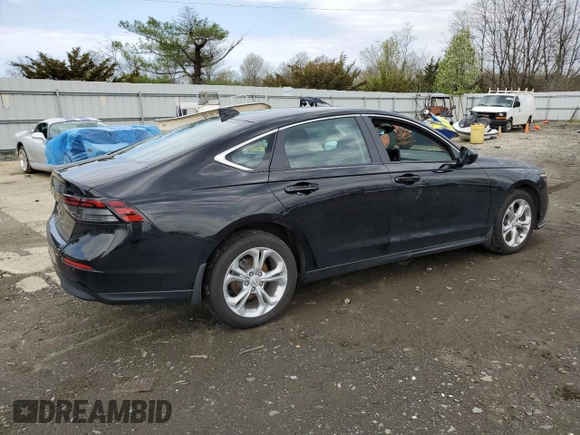 2024 Honda Accord LX z VIN 1HGCY1F24RA051238, wystawiony jako Copart lot #52705865 z przebiegiem 6722 mil mil oraz Szkoda całkowita • Salvage title. Historia ofert i sprzedaży dostępna na DreamBid. Obrazek 3.