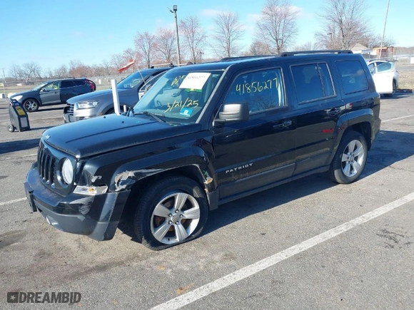 2014 Jeep Patriot Latitude with VIN 1C4NJRFB0ED661625, listed as a IAAI auction lot 41856277 with 62,781 mi miles. Bid and sale history available at carsss.com. Image 2.