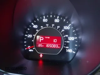 2016 Kia Soul z VIN KNDJN2A27G7324713, wystawiony jako IAAI lot #42394773 z przebiegiem 165 083 mil mil oraz . Historia ofert i sprzedaży dostępna na DreamBid. Obrazek 7.