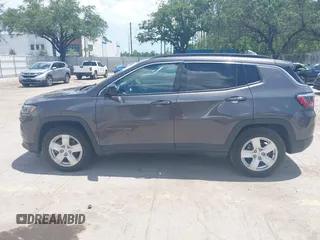 2022 Jeep Compass Latitude with VIN 3C4NJCBB4NT137245, listed as a IAAI auction lot 42356177 with 95,577 mi miles and . Bid and sale history available at DreamBid. Image 14.