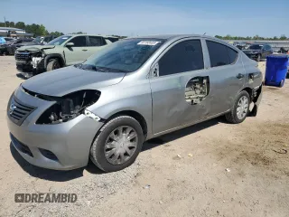 2013 Nissan Versa S with VIN 3N1CN7AP3DL838568, listed as a Copart auction lot 53150485 with 149,795 mi miles and Salvage title. Bid and sale history available at DreamBid. Image 1.