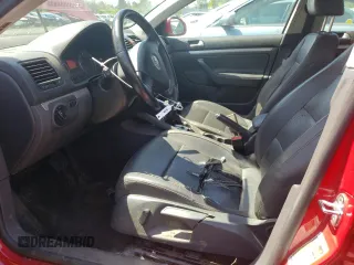 2008 Volkswagen Jetta SE z VIN 3VWRM71KX8M043321, wystawiony jako Copart lot #54168215 z przebiegiem 175 604 mil mil oraz Szkoda całkowita • Salvage title. Historia ofert i sprzedaży dostępna na DreamBid. Obrazek 7.