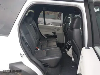 2016 Land Rover Range Rover Diesel HSE with VIN SALGS2KF5GA260378, listed as a IAAI auction lot 41563776 with 113,319 mi miles. Bid and sale history available at carsss.com. Image 8.
