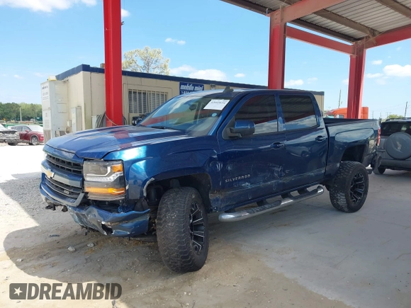 2018 Chevrolet Silverado 1500 LT with VIN 3GCUKREC0JG366590, listed as a IAAI auction lot 42045634 with 92,989 mi miles. Bid and sale history available at carsss.com. Image 6.