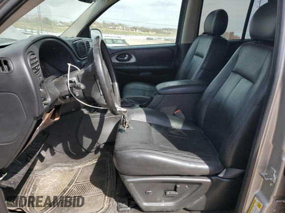 2008 Chevrolet TrailBlazer 3LT with VIN 1GNDT13S582164587, listed as a Copart auction lot 52594235 with 177,301 mi miles and Salvage Title. Bid and sale history available at DreamBid. Image 7.