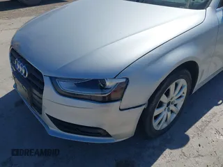 2013 Audi A4 Premium с VIN WAUBFAFL1DN029611, выставлен на аукционе IAAI как лот 41848838 с пробегом 79 640 миль миль и . История ставок и продаж доступна на DreamBid. Изображение 6.