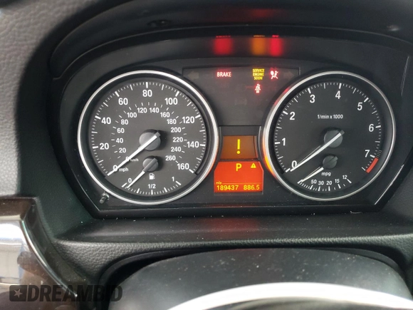 2011 BMW 3 Series 328i with VIN WBAPH5C50BA444114, listed as a Copart auction lot 52643655 with 189,437 mi miles and Salvage Title. Bid and sale history available at carsss.com. Image 9.