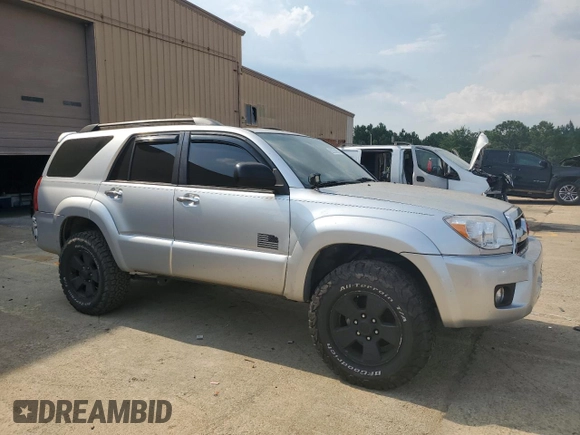 2008 Toyota 4Runner SR5 with VIN JTEZU14R98K006563, listed as a Copart auction lot 62220965 with 381,229 mi miles and Clean title. Bid and sale history available at DreamBid. Image 4.