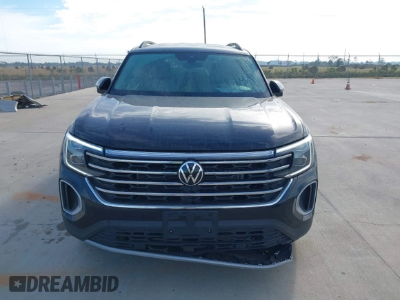 2024 Volkswagen Atlas SE with VIN 1V2LR2CA7RC553936, listed as a IAAI auction lot 40662181 with 4,305 mi miles and . Bid and sale history available at DreamBid. Image 12.