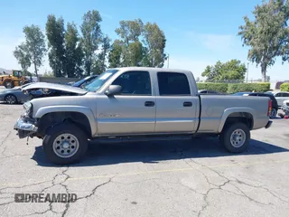 2003 GMC Sierra 2500HD SLT with VIN 1GTHK231X3F243264, listed as a IAAI auction lot 42606442 with 166,770 mi miles and . Bid and sale history available at DreamBid. Image 14.