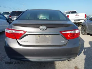 2015 Toyota Camry XLE z VIN 4T1BF1FK7FU880178, wystawiony jako IAAI lot #42537785 z przebiegiem 109 720 mil mil oraz . Historia ofert i sprzedaży dostępna na DreamBid. Obrazek 16.