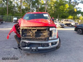 2017 Ford Super Duty F-250 SRW Lariat with VIN 1FT7W2BT5HEB83586, listed as a IAAI auction lot 41902027 with 20,479 mi miles. Bid and sale history available at carsss.com. Image 12.