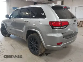 2018 Jeep Grand Cherokee Laredo E with VIN 1C4RJFAG7JC203793, listed as a IAAI auction lot 42585072 with 263,987 mi miles and . Bid and sale history available at DreamBid. Image 3.