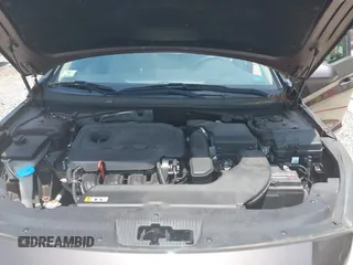 2016 Hyundai Sonata SE z VIN 5NPE24AF6GH276416, wystawiony jako IAAI lot #42483029 z przebiegiem 91 631 mil mil oraz . Historia ofert i sprzedaży dostępna na DreamBid. Obrazek 10.