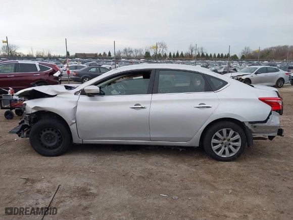 2017 Nissan Sentra SV with VIN 3N1AB7APXHL693325, listed as a IAAI auction lot 40849349 with 130,098 mi miles. Bid and sale history available at carsss.com. Image 15.