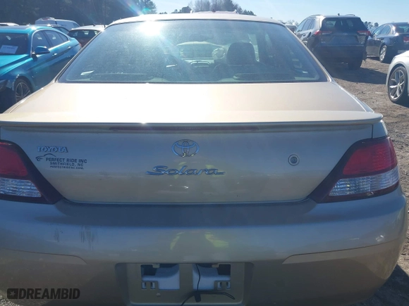 2000 Toyota Camry Solara SE with VIN 2T1CF28P9YC320914, listed as a IAAI auction lot 41319787 with 129,875 mi miles. Bid and sale history available at carsss.com. Image 17.