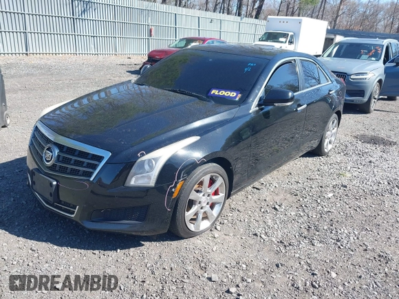 2013 Cadillac ATS Luxury z VIN 1G6AH5RX9D0173941, wystawiony jako IAAI lot #42054255 z przebiegiem 151 315 mil mil oraz . Historia ofert i sprzedaży dostępna na DreamBid. Obrazek 2.