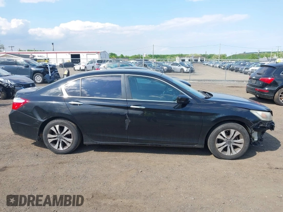 2014 Honda Accord LX z VIN 1HGCR2F34EA156416, wystawiony jako IAAI lot #42230003 z przebiegiem 93 504 mil mil oraz . Historia ofert i sprzedaży dostępna na DreamBid. Obrazek 14.