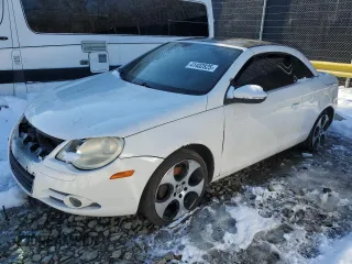2009 Volkswagen Eos Lux with VIN WVWFA71F89V024209, listed as a Copart auction lot 41402825 with 50,000 mi miles and Salvage Title. Bid and sale history available at DreamBid. Image 1.