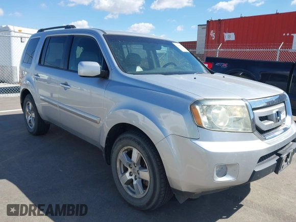 2011 Honda Pilot EX-L with VIN 5FNYF4H53BB020479, listed as a IAAI auction lot 42004774 with 248,153 mi miles. Bid and sale history available at carsss.com. Image 1.