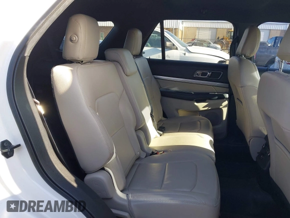 2018 Ford Explorer XLT with VIN 1FM5K7DHXJGA03632, listed as a IAAI auction lot 41748969 with 120,243 mi miles and . Bid and sale history available at DreamBid. Image 8.