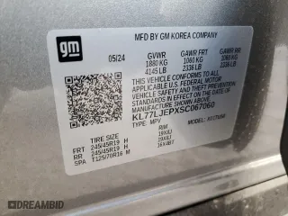 2025 Chevrolet Trax 2RS with VIN KL77LJEPXSC067060, listed as a Copart auction lot 52561575 with 720 mi miles and Salvage Title. Bid and sale history available at carsss.com. Image 13.