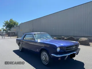 1965 Ford Mustang z VIN 5R07C152590, wystawiony jako Copart lot #66964995 z przebiegiem 22 386 mil mil oraz Czysty tytuł • Clean title. Historia ofert i sprzedaży dostępna na DreamBid. Obrazek 1.