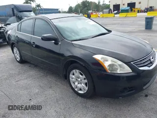 2012 Nissan Altima 2.5 SL with VIN 1N4AL2AP1CN488939, listed as a IAAI auction lot 42011687 with 146,962 mi miles. Bid and sale history available at carsss.com. Image 1.