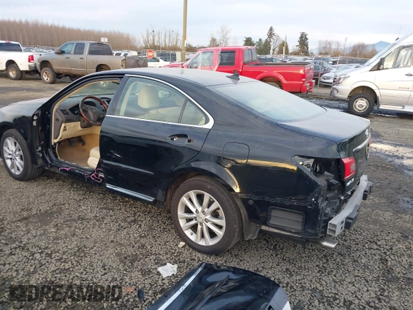 2010 Lexus ES 330 with VIN JTHBK1EG3A2410259, listed as a IAAI auction lot 41408397 with 59,198 mi miles and . Bid and sale history available at DreamBid. Image 3.