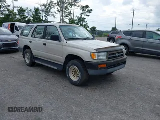1997 Toyota 4Runner с VIN JT3GM84RXV0007060, выставлен на аукционе IAAI как лот 42795743 с пробегом 179 836 миль миль и . История ставок и продаж доступна на DreamBid. Изображение 1.