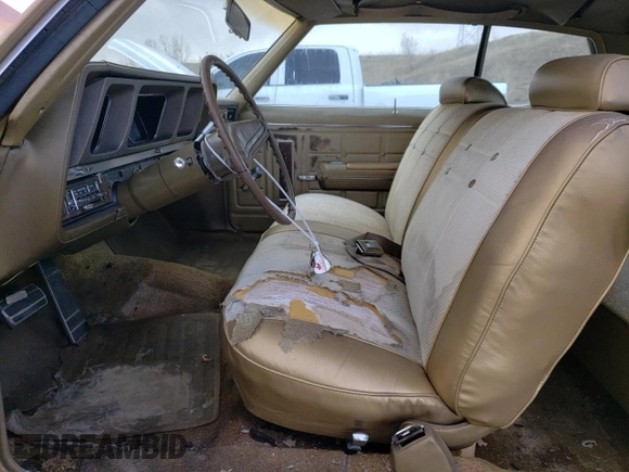 1970 Oldsmobile 88 z VIN 354370M294075, wystawiony jako Copart lot #52208755 z przebiegiem 43 574 mil mil oraz Tytuł czysty. Historia ofert i sprzedaży dostępna na DreamBid. Obrazek 7.