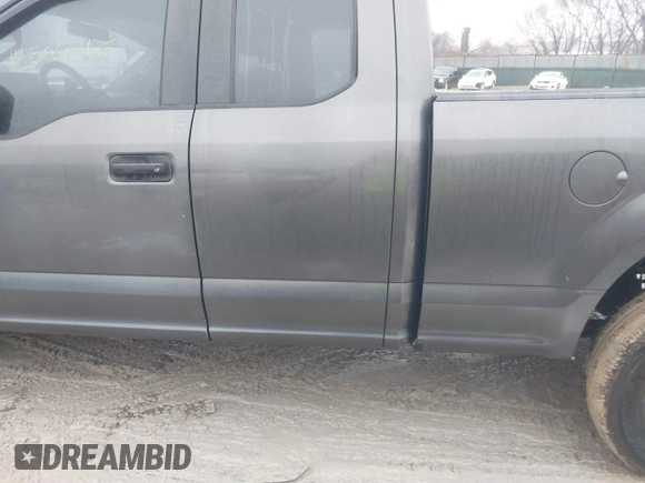 2015 Ford F-150 XLT с VIN 1FTEX1EP6FKD24662, выставлен на аукционе IAAI как лот 41505565 с пробегом 246 898 миль миль и . История ставок и продаж доступна на DreamBid. Изображение 14.