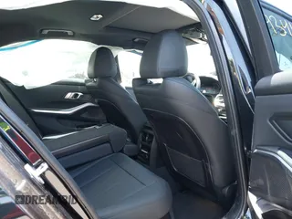 2020 BMW 3 Series 330i с VIN 3MW5R1J00L8B27239, выставлен на аукционе IAAI как лот 42269346 с пробегом 55 822 миль миль и . История ставок и продаж доступна на DreamBid. Изображение 8.