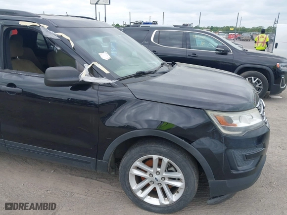 2016 Ford Explorer with VIN 1FM5K7BH1GGB69923, listed as a IAAI auction lot 42018071 with 198,246 mi miles. Bid and sale history available at carsss.com. Image 6.